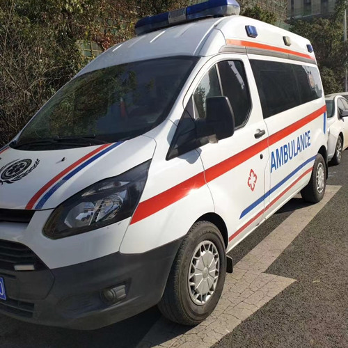 天柱品质救护车出租,为您的健康出行负责